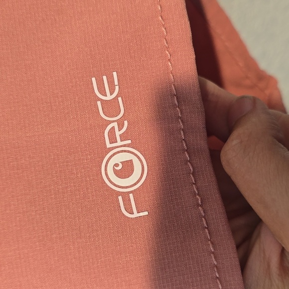 Carhartt Pink V-Neck Shirt Comfortable Fit Scrub Top - Picture 5 of 5